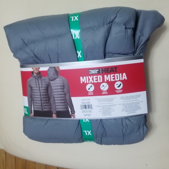 32 Degrees Other - NWT puffer jacket